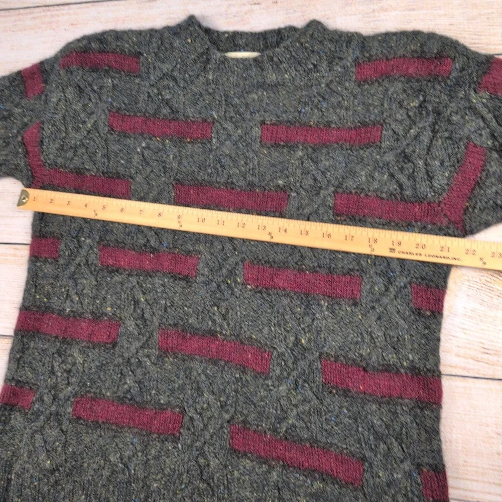 Eddie Bauer Mens Vintage Wool Mohair Cable Knit Sweater Grey Burgundy M - L - Picture 4 of 6